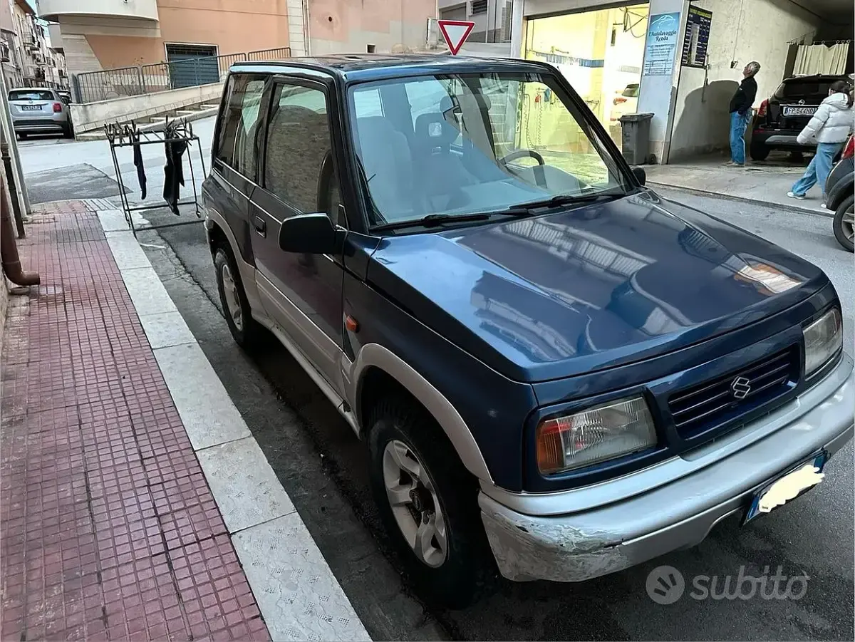 Usata Suzuki Vitara 87 CV (63 kW) 2004 Blu SUV