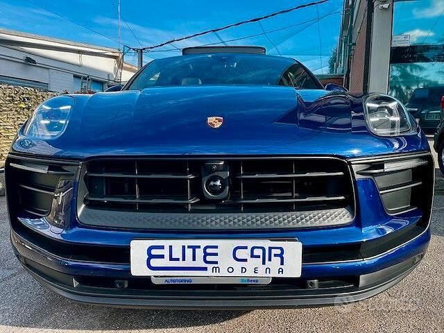 Usata Porsche Macan 265 CV (194 kW) 2023 Blu SUV
