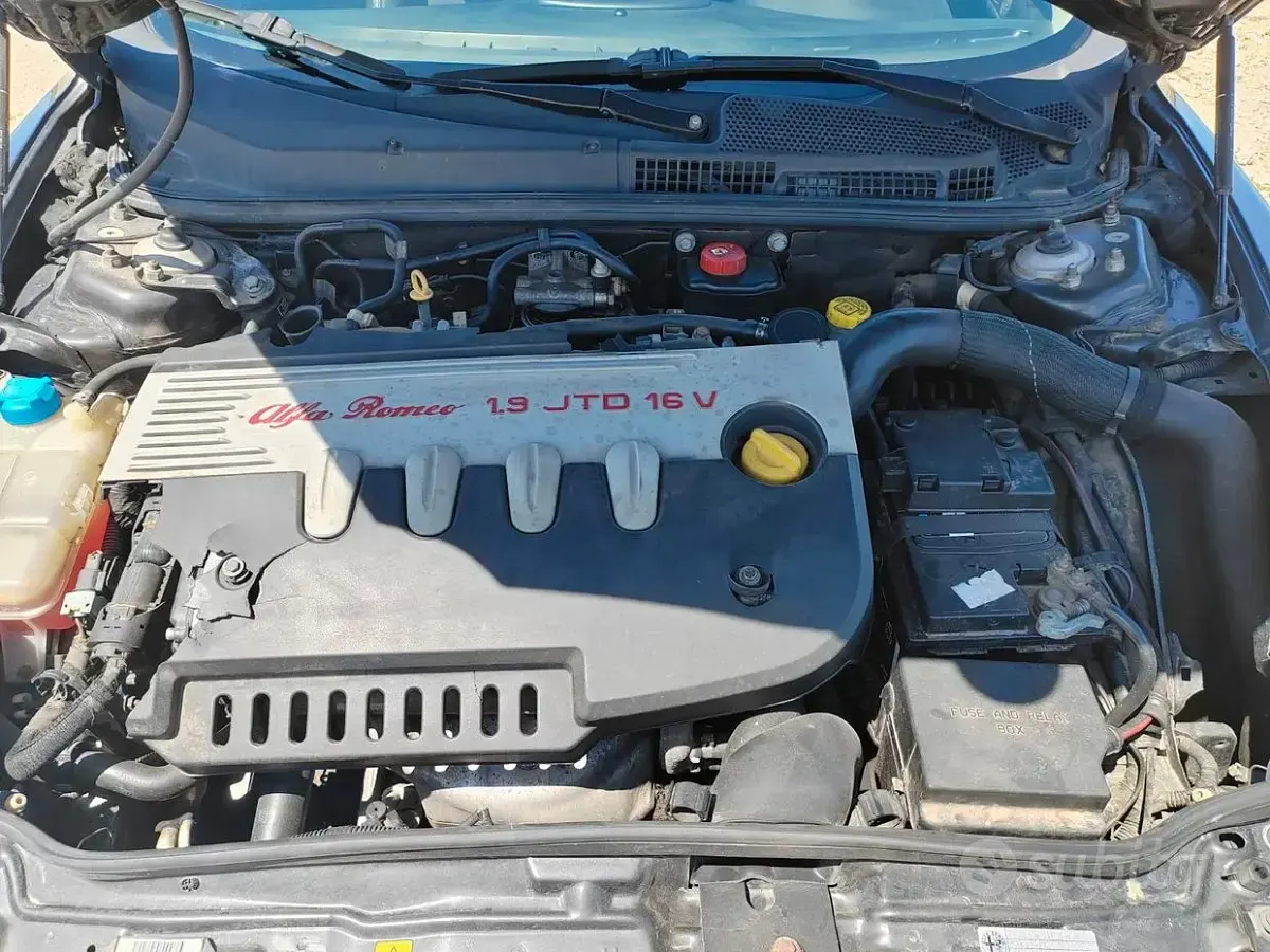 Usata Alfa Romeo GT 150 CV (110 kW) 2006 Coupé
