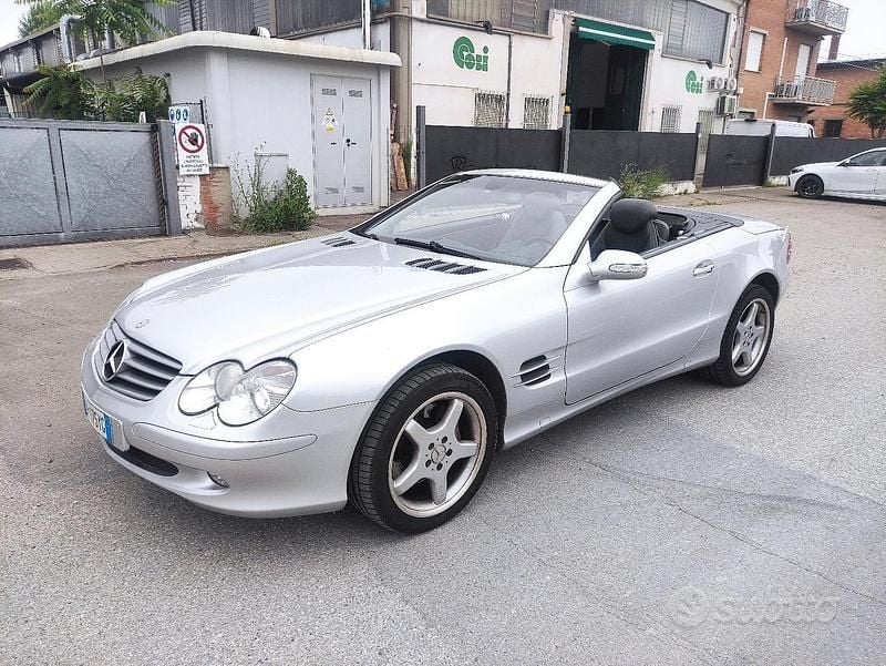 Usata Mercedes SL500 2001 Grigio Cabrio