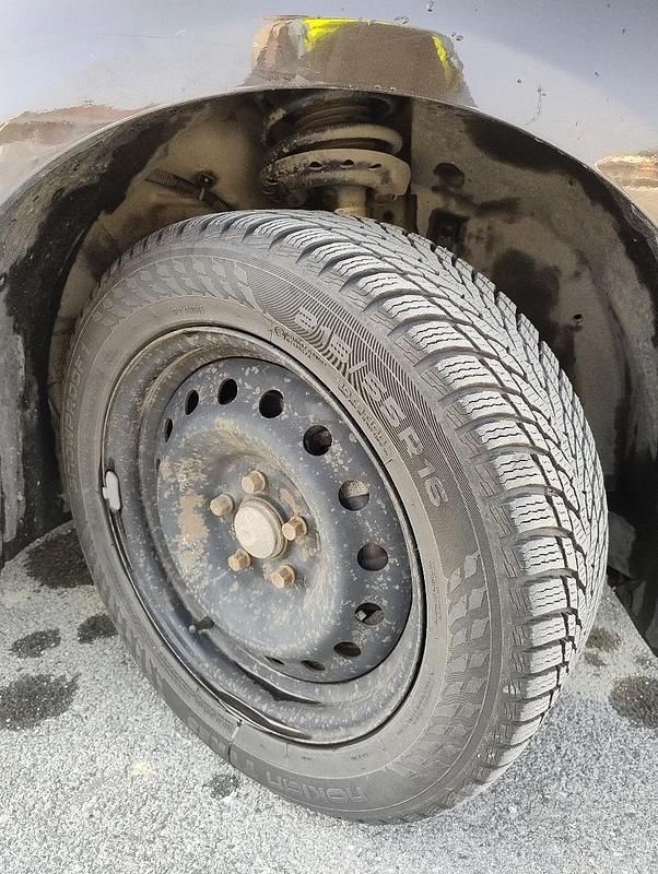 Usata Fiat Croma Emotion 150 CV (110 kW) 2009 Marrone Station wagon