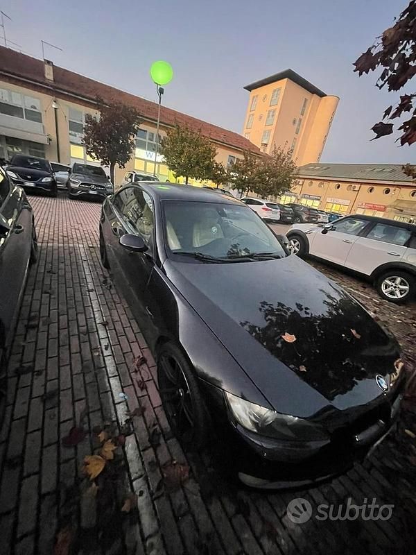 Usata 2007 BMW 320 M Sport Coupé | 8000 € - Immagine 1/4