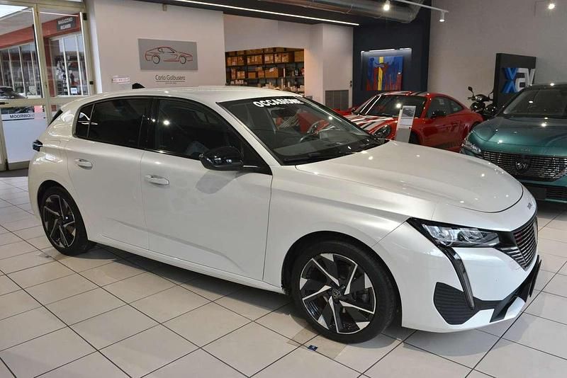 Usata Peugeot 308 Allure 131 CV (96 kW) 2022 Bianco madreperla Berlina
