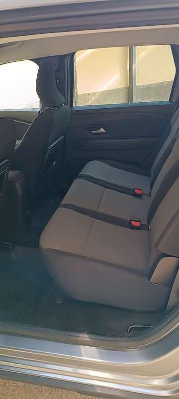 Usata Dacia Jogger Extreme 94 CV (69 kW) 2023 Grigio Monovolume