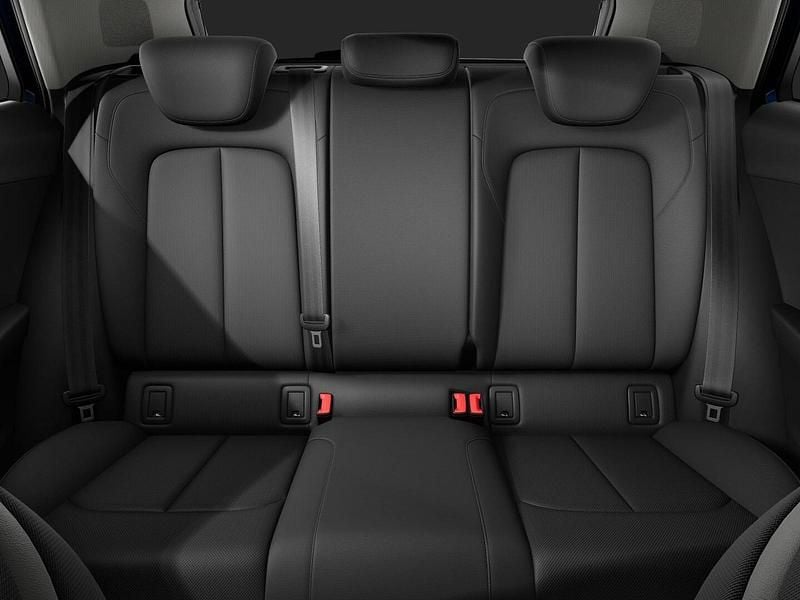 Nuova Audi Q2 S-Line 150 CV (110 kW) 2026 Blu/azzurro SUV