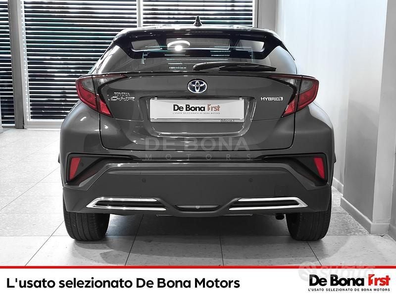 Usata Toyota C-HR Trend 184 CV (135 kW) 2020 Grigio SUV