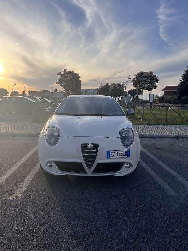 Usata Alfa Romeo MiTo Progression 69 CV (50 kW) 2015 Utilitaria
