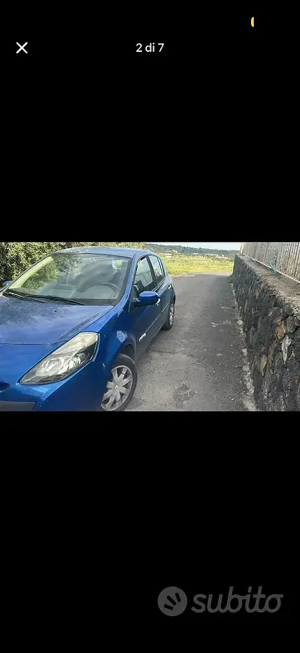 Gebraucht Renault Clio II 85 PS (62 kW) 2010 Blau Limousine