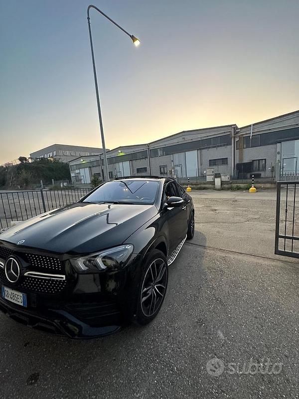 Gebraucht Mercedes GLE350 272 PS (200 kW) 2021 Schwarz Limousine