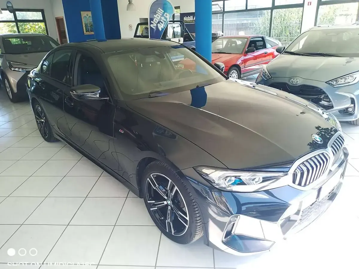 Usata BMW 318 M Sport 156 CV (114 kW) 2024 Other Berlina