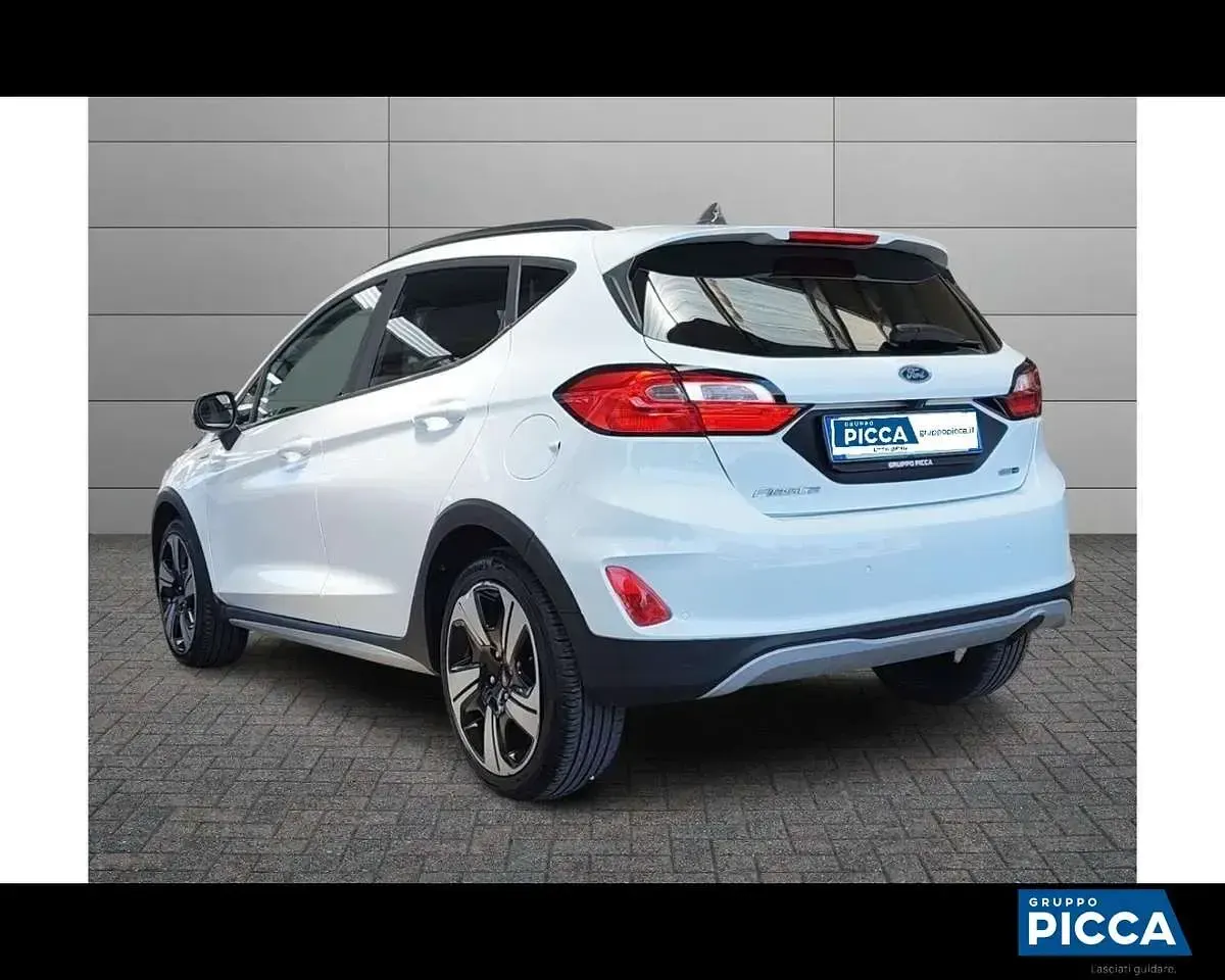 Usata Ford Fiesta Active 125 CV (91 kW) 2023 Bianco Utilitaria
