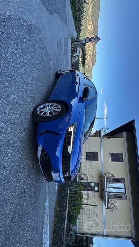 Usata Opel Corsa 101 CV (74 kW) 2025 Blu Utilitaria