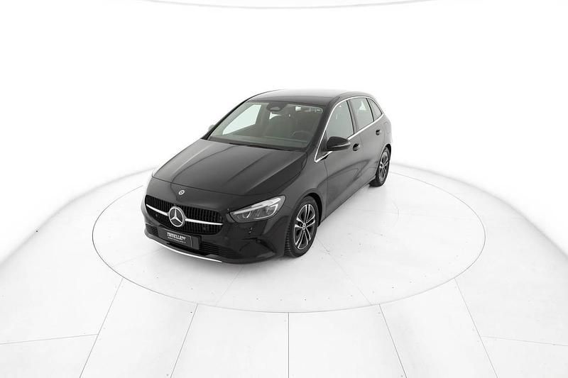 Usata Mercedes B180 Advanced Plus 116 CV (85 kW) 2023 Nero Monovolume
