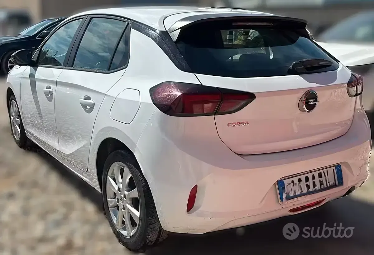 Usata Opel Corsa Edition 75 CV (55 kW) 2022 Bianco Utilitaria