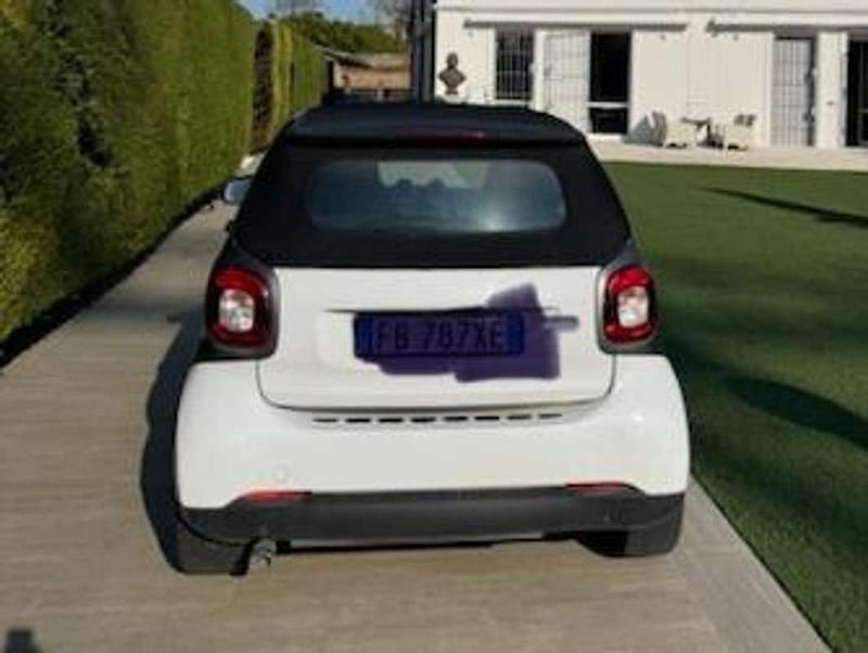 Usata Smart ForTwo Cabrio 90 CV (66 kW) 2016 Bianco Cabrio