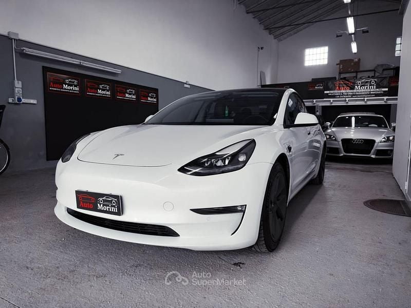 Usata Tesla Model 3 152 kW (208 CV) 2021 Bianco Berlina