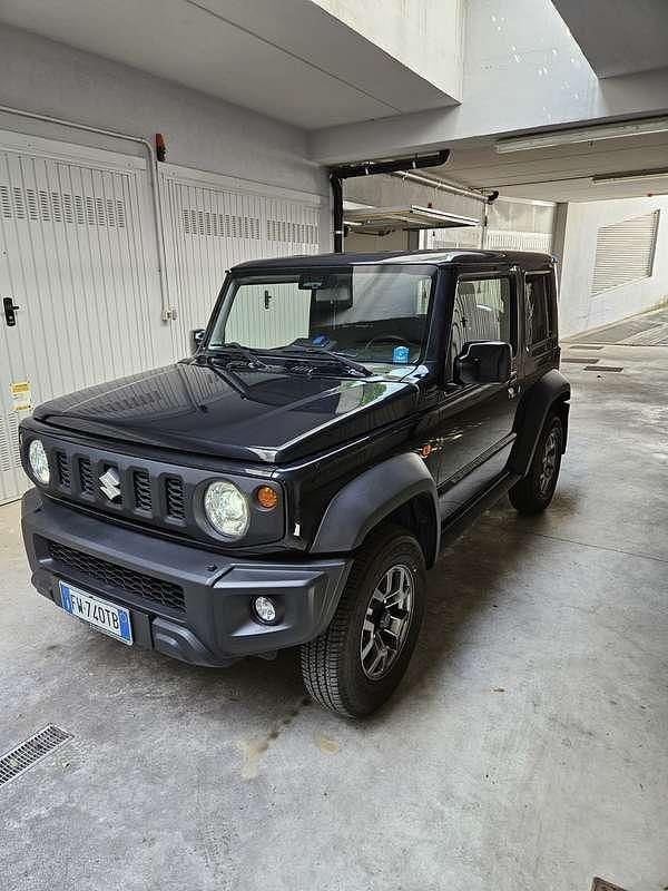 Usata Suzuki Jimny 102 CV (75 kW) 2019 Nero SUV