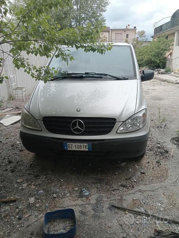 Usata Mercedes Vito 2010 Grigio Furgone