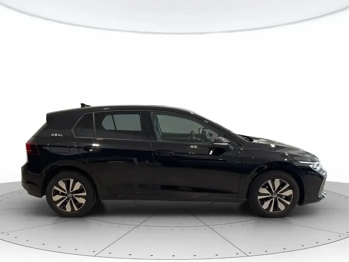 Usata VW Golf VIII Goal 116 CV (85 kW) 2025 Nero Berlina