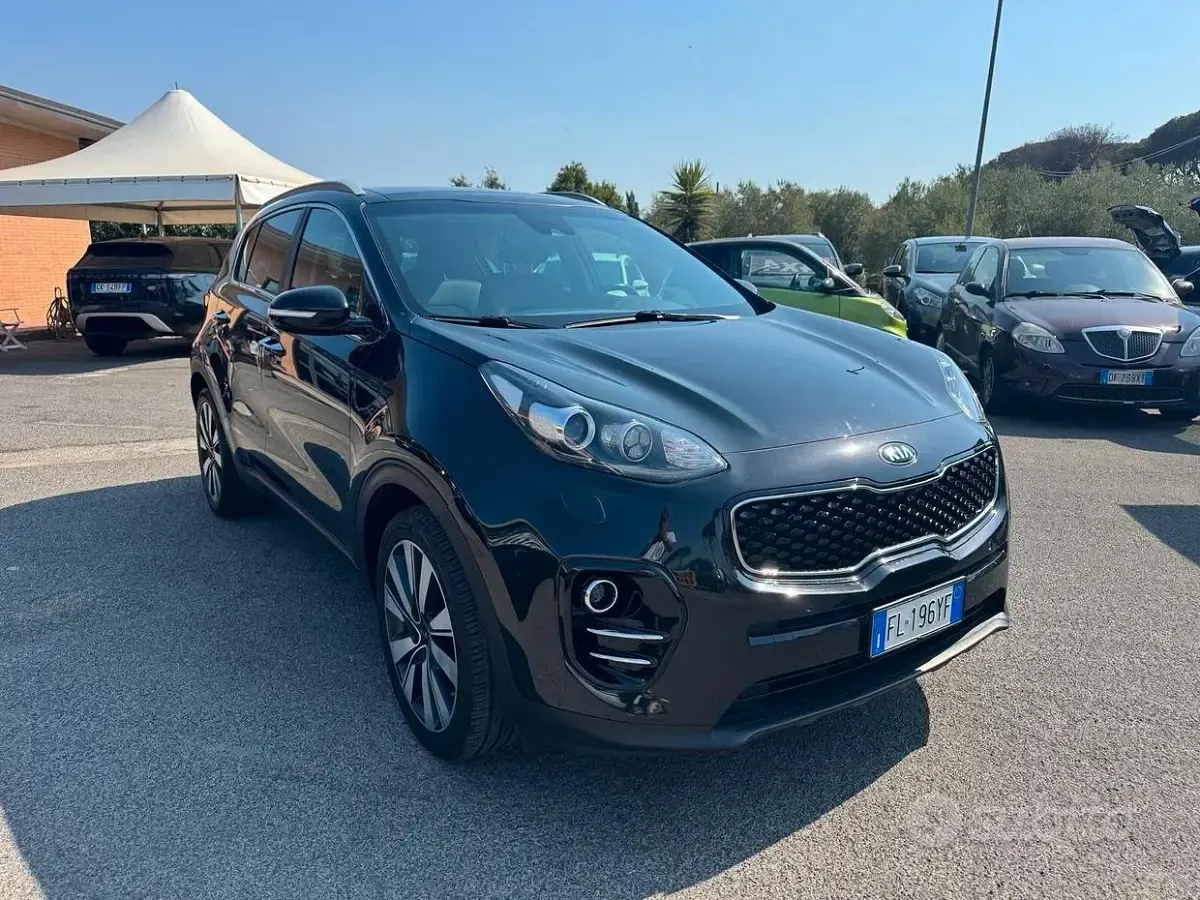 Usata Kia Sportage Style 141 CV (103 kW) 2017 Nero SUV