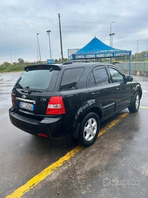 Usata Kia Sorento 140 CV (102 kW) 2009 Nero SUV