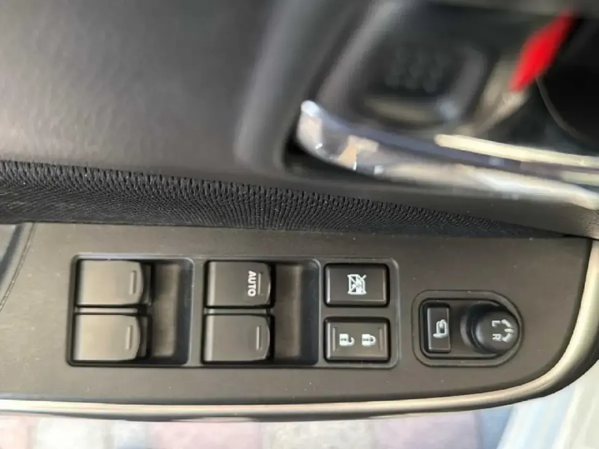 Usata Suzuki Swift 83 CV (61 kW) 2021 Bianco Utilitaria