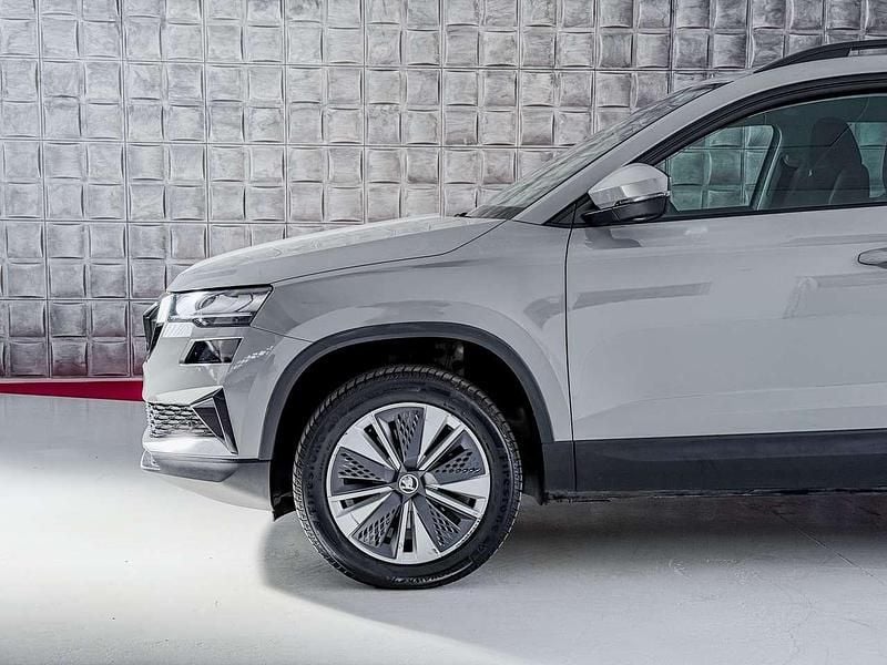 Usata Skoda Karoq Executive 116 CV (85 kW) 2023 Grigio SUV