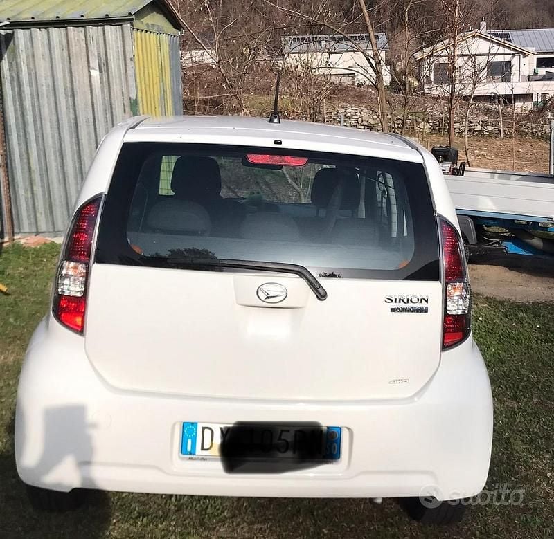Usata Daihatsu Sirion 87 CV (63 kW) 2009 Utilitaria