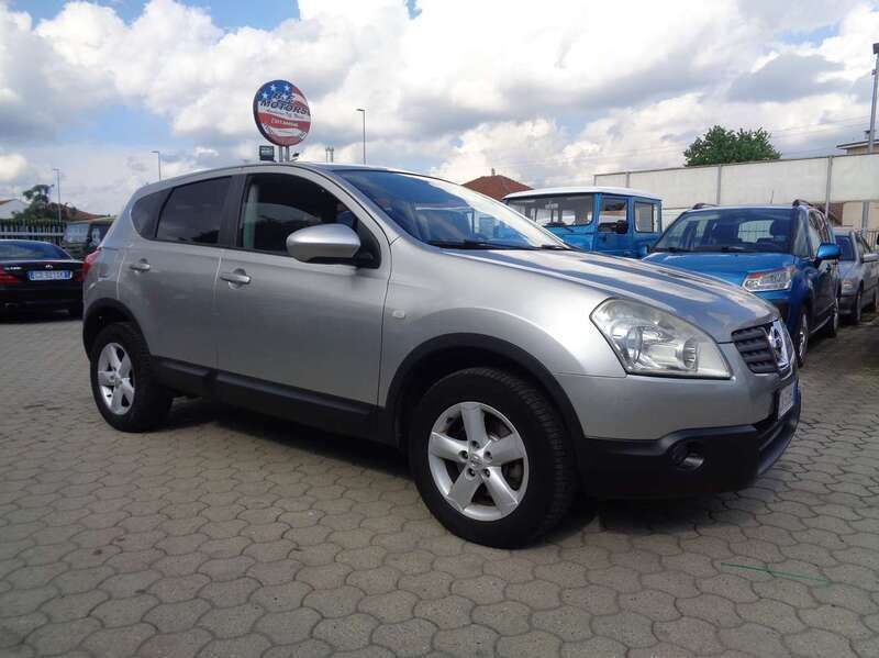 Usata Nissan Qashqai Tekna 117 CV (86 kW) 2007 Grigio SUV