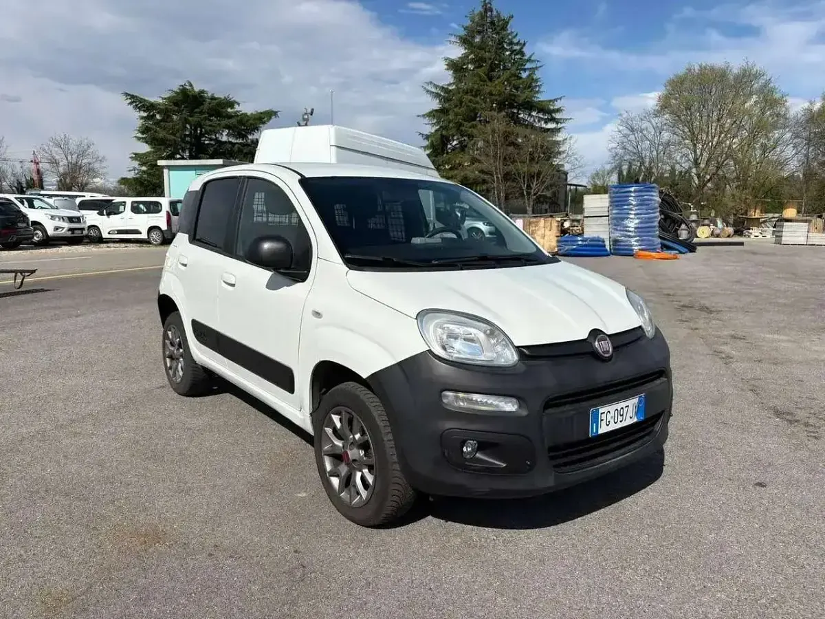 Usata Fiat Panda 4x4 80 CV (58 kW) 2016 Bianco Utilitaria