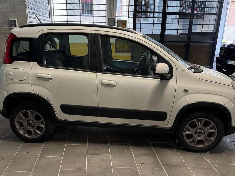 Bianco Usata 2013 Fiat Panda 4x4 Due volumi | 6600 € (Super prezzo) - Immagine 1/4