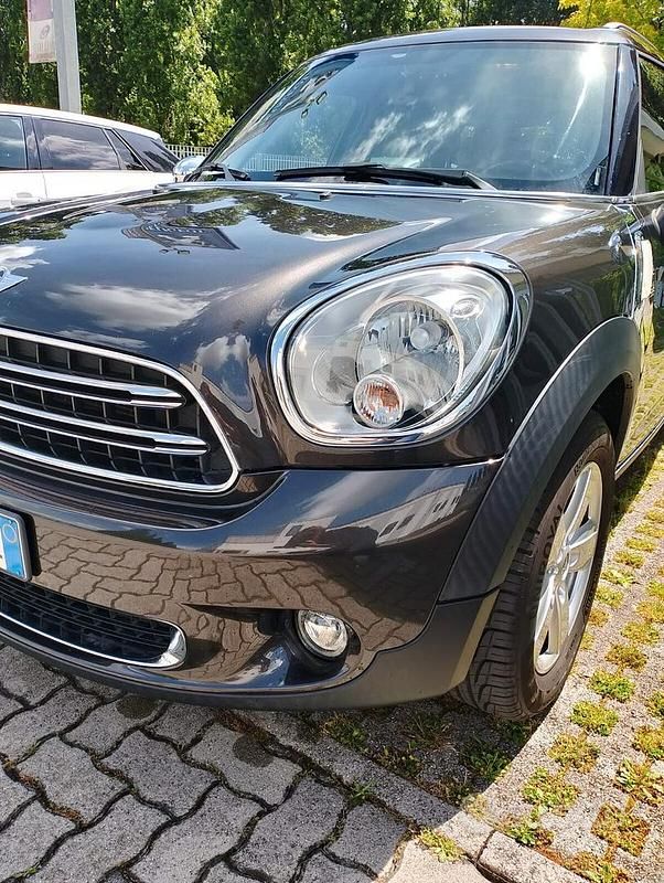 Usata Mini One Countryman 98 CV (72 kW) 2015 Nero SUV