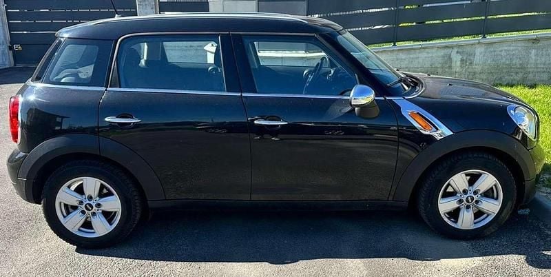 Usata Mini Countryman 90 CV (66 kW) 2016 Nero SUV