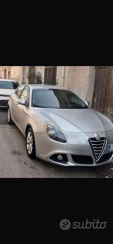 Usata Alfa Romeo Giulietta 109 CV (80 kW) 2015 Grigio Utilitaria