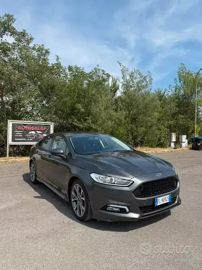 Usata Ford Mondeo 150 CV (110 kW) 2017 Grigio Berlina