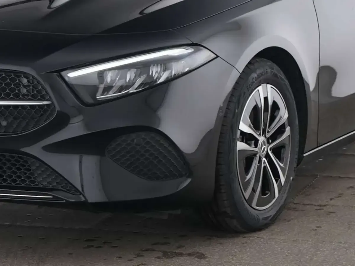 Occasion Mercedes A200 Advanced 163 ch (119 kW) 2025 Noir Berline