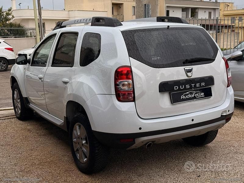 Usata Dacia Duster Lauréate 115 CV (84 kW) 2018 Bianco SUV