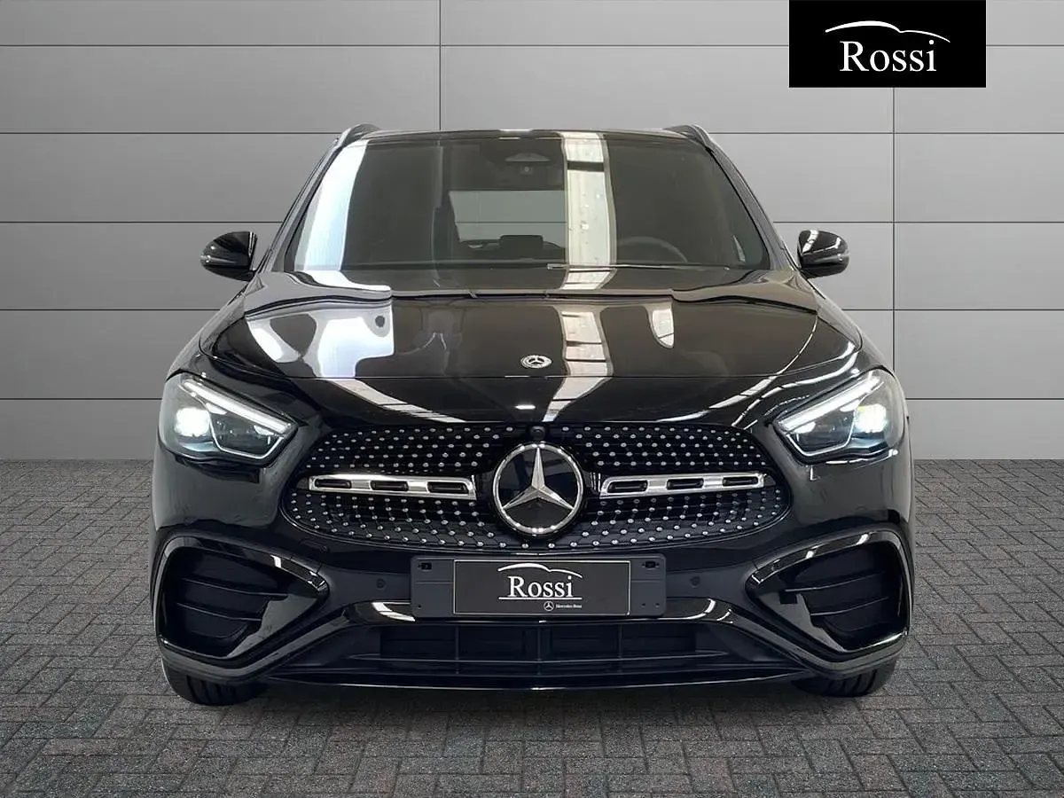 Nuova Mercedes GLA200 150 CV (110 kW) 2026 Nero SUV