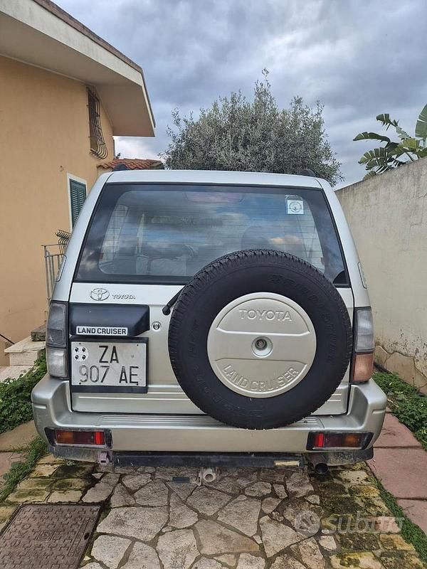 Usata Toyota Land Cruiser 125 CV (91 kW) 2000 Grigio SUV