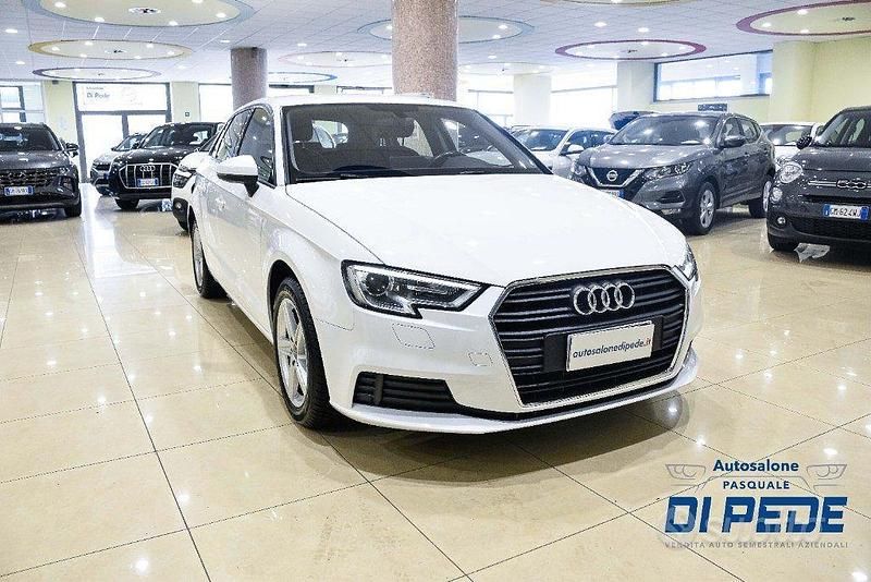 Usata Audi A3 Business 150 CV (110 kW) 2020 Bianco Berlina