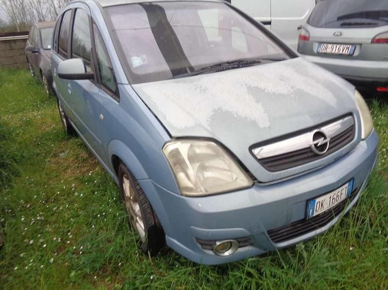 Usata Opel Meriva Enjoy 101 CV (74 kW) 2009 Blu/azzurro Monovolume