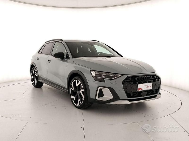 Usata Audi A3 Business 150 CV (110 kW) 2024 Grigio Berlina