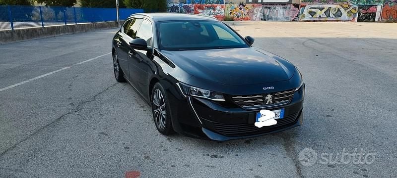 Nero Usata 2020 Peugeot 508 SW Station wagon | 13.000 € - Immagine 1/4