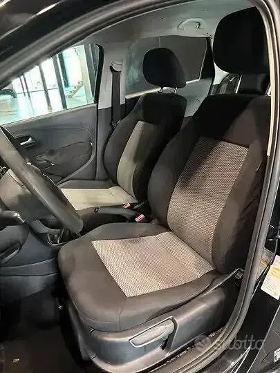 Usata VW Polo Trendline 75 CV (55 kW) 2013 Nero Utilitaria