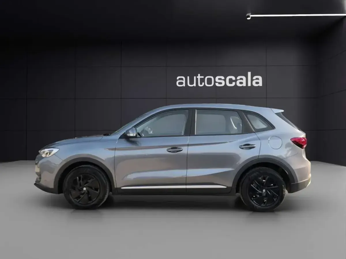 Nuova MG ZS 116 CV (85 kW) 2025 Grigio scuro SUV