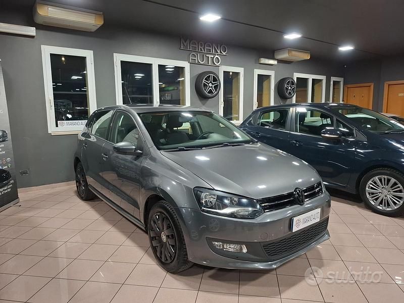 Usata VW Polo 75 CV (55 kW) 2013 Grigio Utilitaria