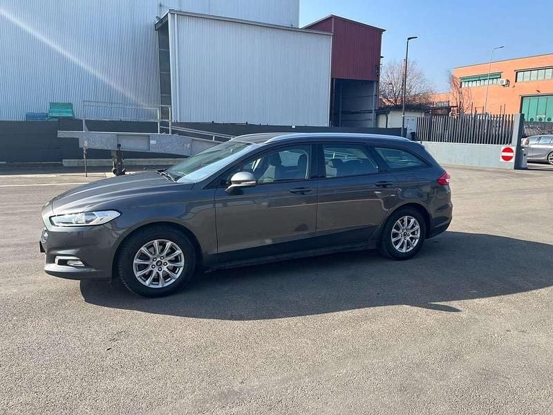 Usata Ford Mondeo Business Edition 150 CV (110 kW) 2018 Grigio Station wagon