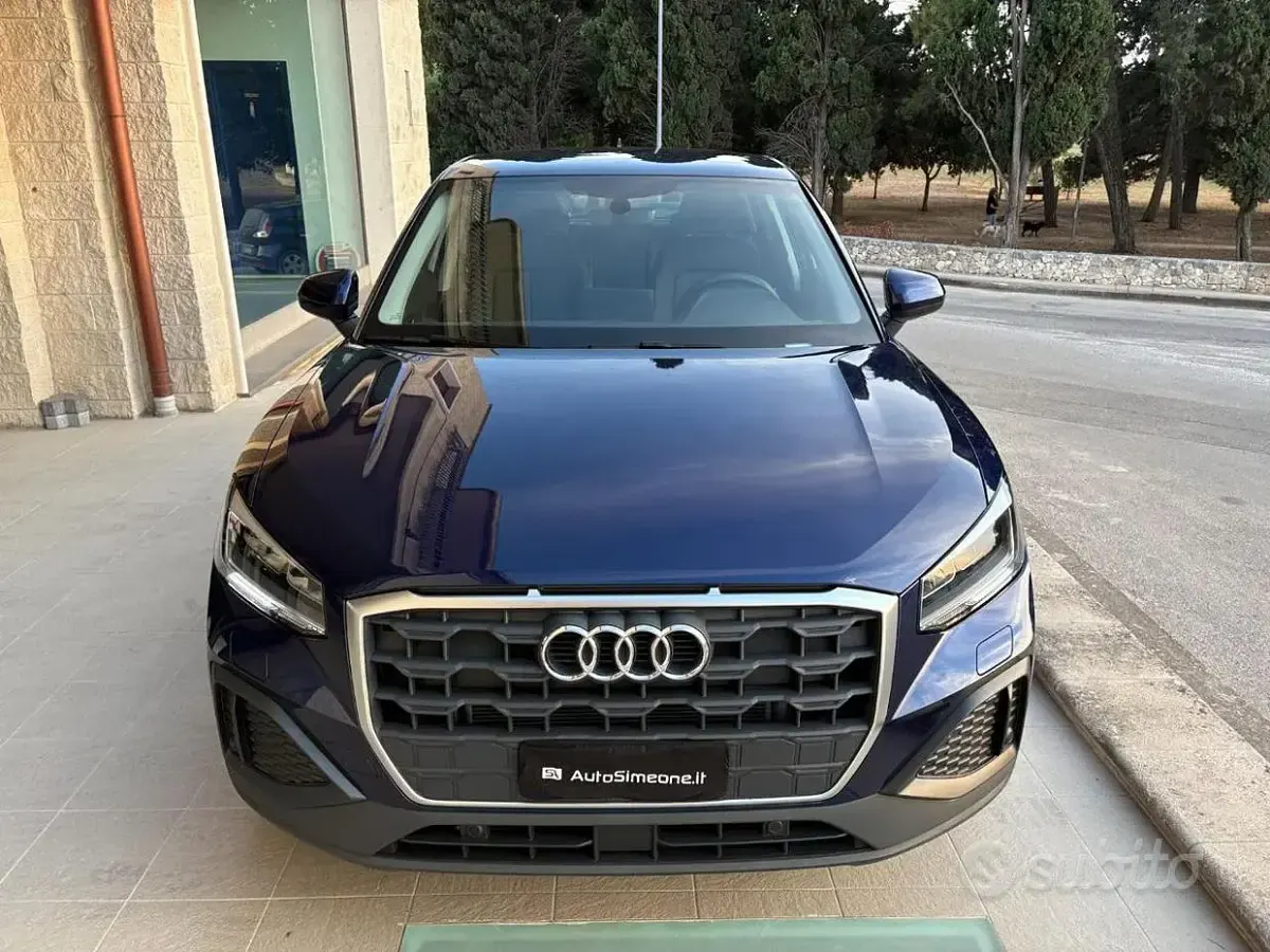 Usata Audi Q2 Admired 116 CV (85 kW) 2022 Blu SUV
