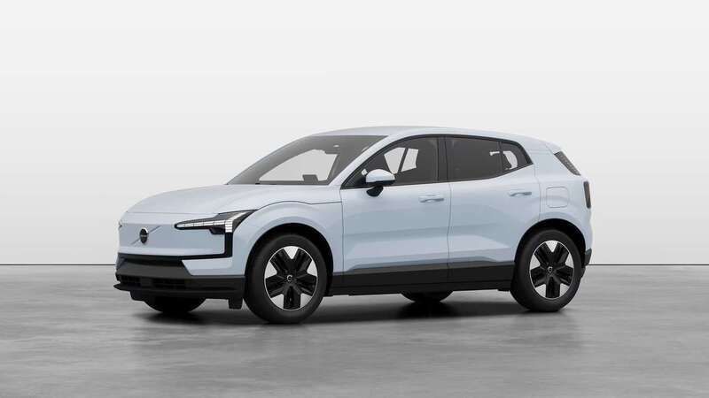 Vapour grey Usata 2024 Volvo EX30 Core SUV | 18.450 € - Immagine 1/4