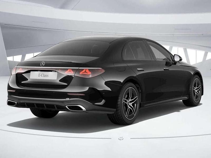 Nuova Mercedes E200 204 CV (150 kW) 2026 Nero Berlina